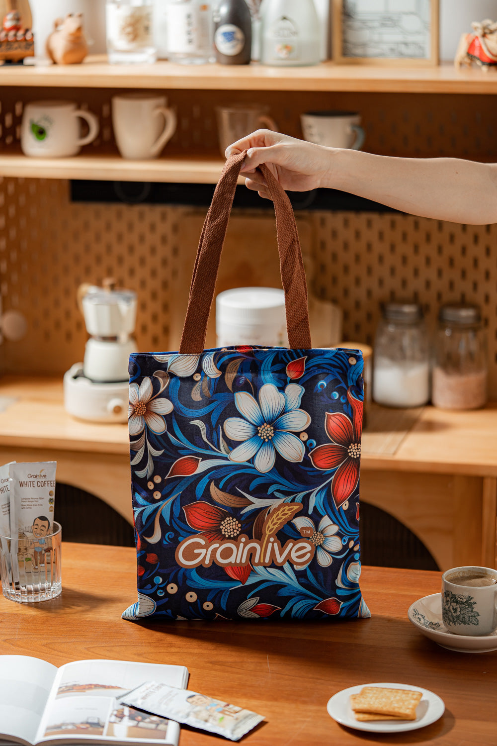 Buy 10 Get 2 FREE + Batik Bag, Coffee Cup & Thermos